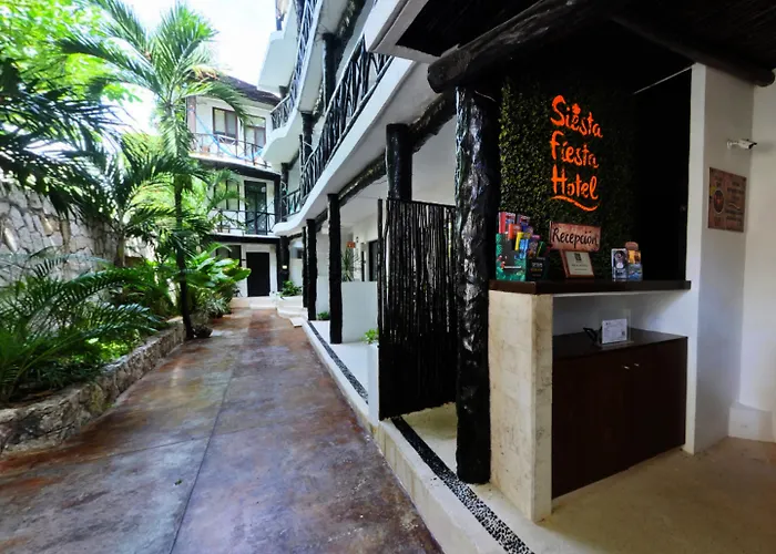 Siesta Fiesta - 5th Avenue (adults Only) Hotel
