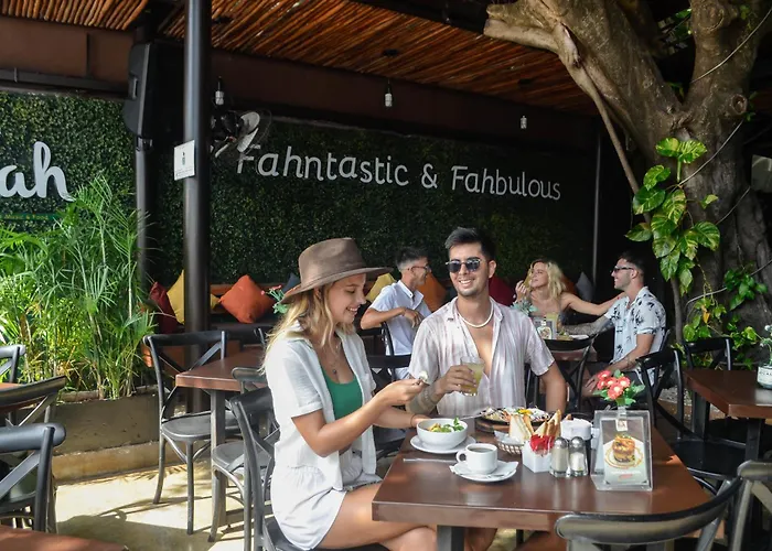 Siesta Fiesta - 5th Avenue (adults Only) 2*