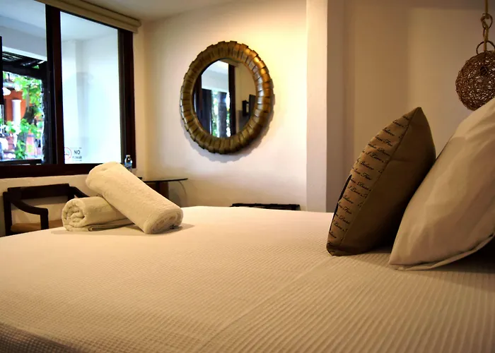 Siesta Fiesta - 5th Avenue (adults Only) Hotel 2*