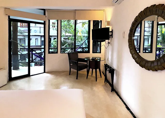 Hotel Siesta Fiesta - 5th Avenue (adults Only) 2*